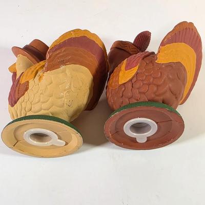 LOT 82L: Vintage Fall/Thanksgiving Themed, Figurines, S&P Shakers, Stained Glass, Candles & Candle Votives
