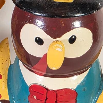 LOT 82L: Vintage Fall/Thanksgiving Themed, Figurines, S&P Shakers, Stained Glass, Candles & Candle Votives