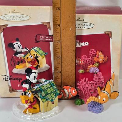 LOT 86L: Hallmark Keepsake Disney & Star Wars Holiday Ornaments With Original Boxes