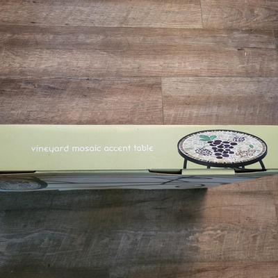 LOT 107: Vineyard Mosaic Accent Table New in Box