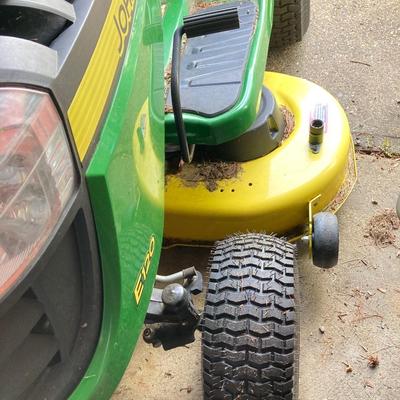 LOT 129P: John Deere E120 Riding Lawn Mower