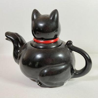 LOT 143L: Black Cat Collection: Vintage Virginia Cigarette Box, Teapot, Vase & More