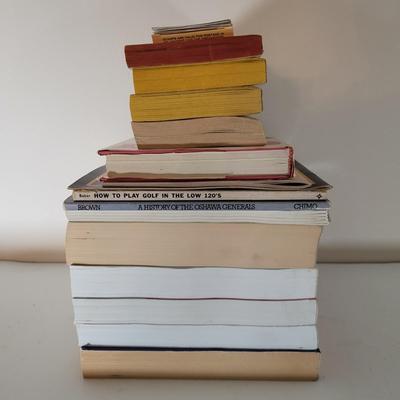 LOT 156: Fifteen Various Paperback Hockey Books and Hockey/Baseball Trading Cards