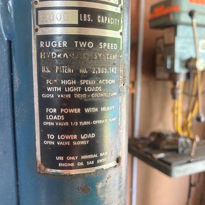 LOT 161G: Ruger HP18CJ Rolling Industrial Crane / Hoist - 2000 lb Capacity
