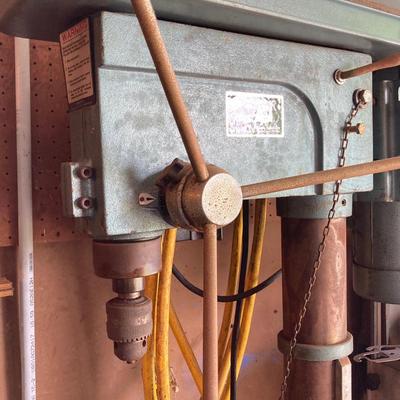 LOT 162G: Ellis Variable Speed Control Drill Press Model No. 8000 (Leeson) Direct Current Permanent Magnet Motor
