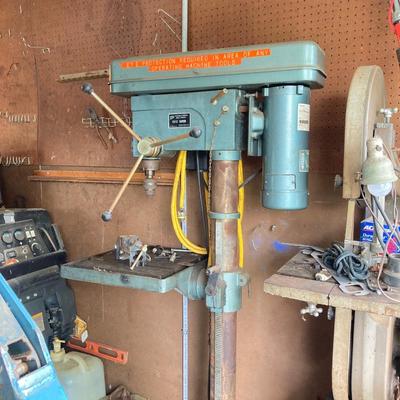 LOT 162G: Ellis Variable Speed Control Drill Press Model No. 8000 (Leeson) Direct Current Permanent Magnet Motor
