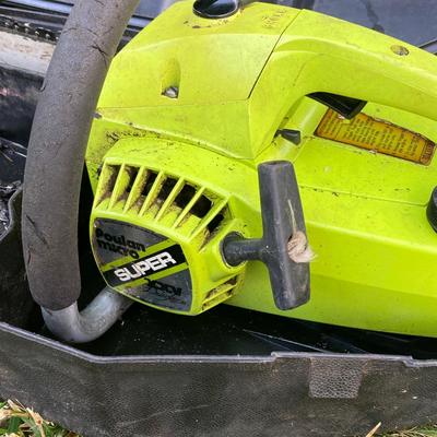 LOT 165G: Pair of Poulan Gas Powered Chain Saws (Super Micro Deluxe / Model 3314) - Includes Carrying Case