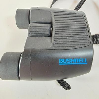LOT 183D: Bushnell 8X23 Binoculars W/Soft Case, Meade Integrated Binocular & Digital Camera With Bird & Insect Books/Guides