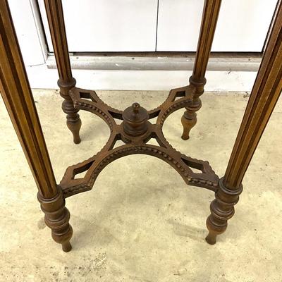Sale Photo Thumbnail #869: Measurements:
28.5" in height, 18.5" in diameter