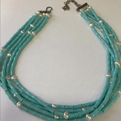 Beautiful Vintage genuine, pearl turquoise, blue choker necklace