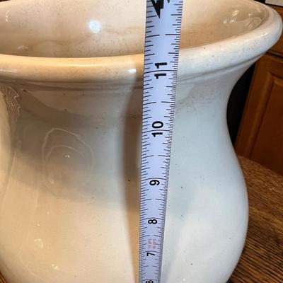 Big Kitchenware Pottery Ceramic Lot - Cuisinart, Hall, Homer Laughlin, Longaberger, Edwin Bennett