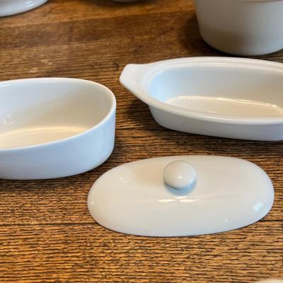 Big Kitchenware Pottery Ceramic Lot - Cuisinart, Hall, Homer Laughlin, Longaberger, Edwin Bennett