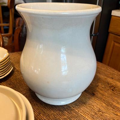 Big Kitchenware Pottery Ceramic Lot - Cuisinart, Hall, Homer Laughlin, Longaberger, Edwin Bennett