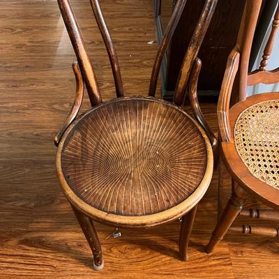 2 Tier Antique Twisted Metal Table w Mixed Vintage Chairs