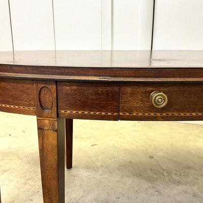 Sale Photo Thumbnail #932: Measurements:
38.5" in width, 20" in depth, 16.5" in height