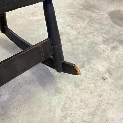 Sale Photo Thumbnail #937: Ends of rockers are damaged,(chewed) see pictures
Measurements:
4' in length, 27.5" in depth, 32" in height, 15" in seat height, seat depth is 16.5"
