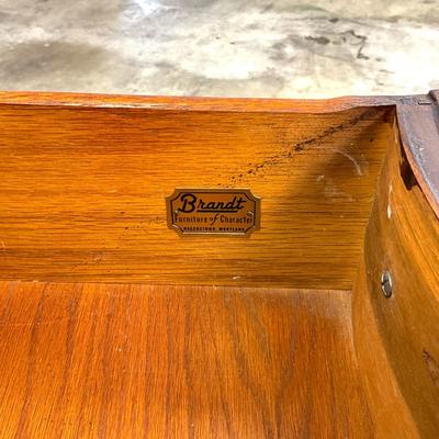 Sale Photo Thumbnail #966: Measurements:
24.5" in depth, 24" in width, 25" in height