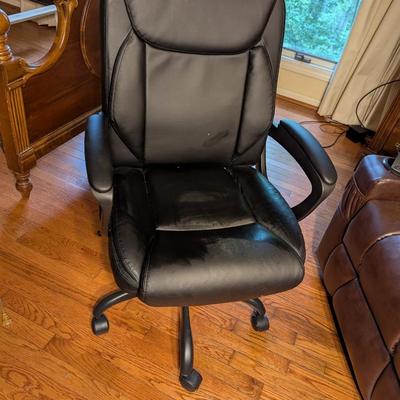 Black Rolling Office Chair