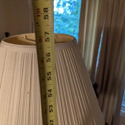 Lighted Night Stand With Shelves (BR2)