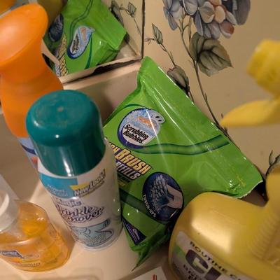 Bathroom Cleaning Supplies & Towels & Depends