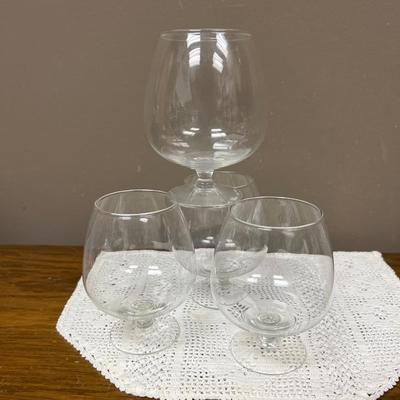 Set of 4 Small Wine Glasses
