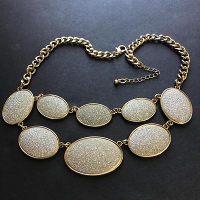 Pretty silver metallic plates bib statement necklace