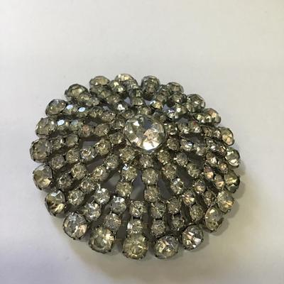 Beautiful vintage crystal roach 1950s Silvertone bridal/glamour