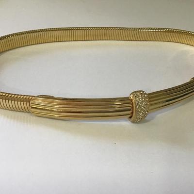 Very nice vintage 80s Accessocraft NYC Gold toned stretchy Goldbelt excellent condition