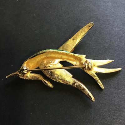 Sphinx bird vintage brooch