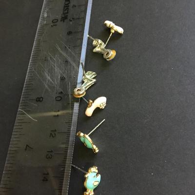 Lot of studded earrings