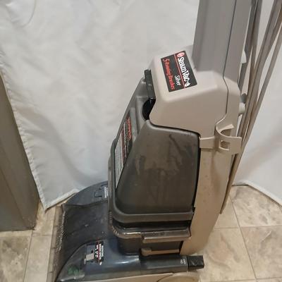 Hoover SteamVac Silver Carpet Cleaner – Model F5858-900