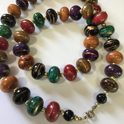 Beautiful vintage beaded necklace large chunky