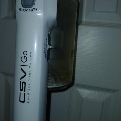 CSV iGo Cordless Stick Vacuum – Lightweight with Charger & Extras