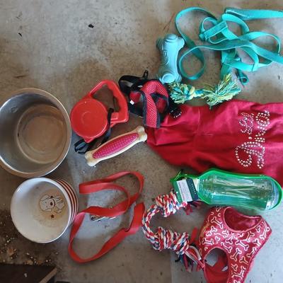 Dog Supplies – Harnesses, Toys, Bowls, and More