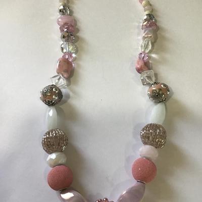 Beautiful, crystal rose, quartz, large, chunky beaded statement, necklace