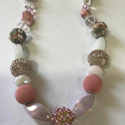 Beautiful, crystal rose, quartz, large, chunky beaded statement, necklace