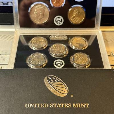 2017-S US Mint 225th Anniversary Enhanced Uncirculated 10-Coin Set as Pictured.