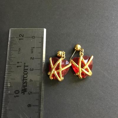 Heart dangle earrings