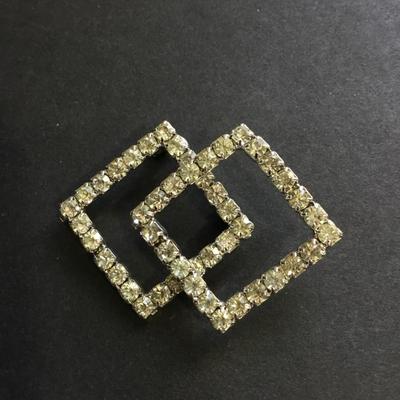 Double triangular rhinestone brooch