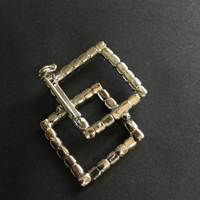 Double triangular rhinestone brooch
