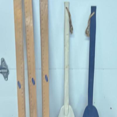 Yard Sticks and decorative Orrs