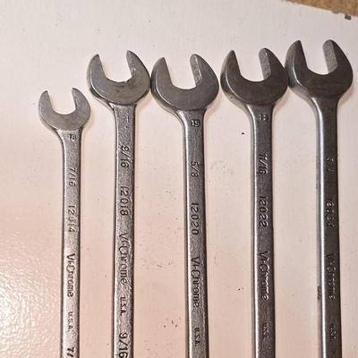 Assorted Vi-Chrome Combination Wrenches – SAE Sizes