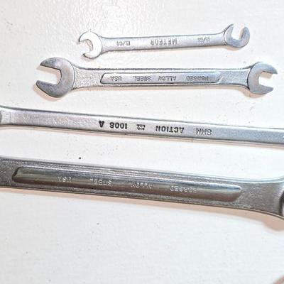 Assorted Vi-Chrome Combination Wrenches – SAE Sizes