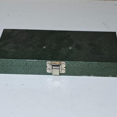 Vintage S-K Tools 1/2" Drive Socket Set in Original Green Metal Case – USA Made