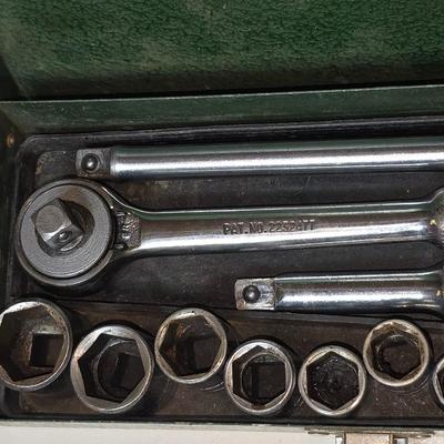 Vintage S-K Tools 1/2" Drive Socket Set in Original Green Metal Case – USA Made