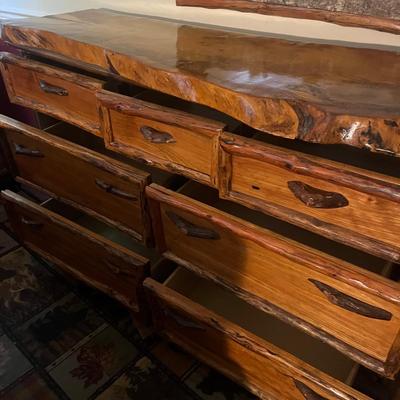 Live Edge Seven Drawer Dresser (PB-MG)