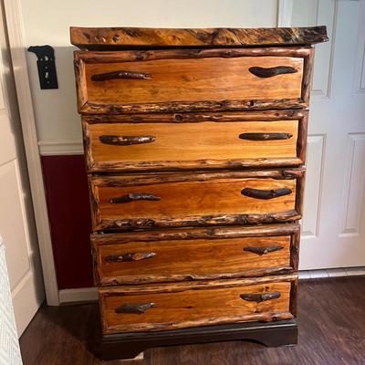 Live Edge Five Drawer Chest of Drawers (PB-MG)