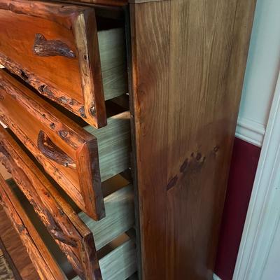 Live Edge Five Drawer Chest of Drawers (PB-MG)
