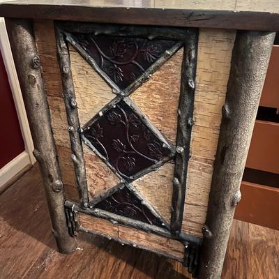 Distressed Wood Top End Table (PB-MG)