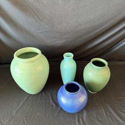 Four Blue Vases (FP-BM)